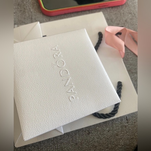 🆕 PANDORA GIFT WRAPS - Picture 8 of 16